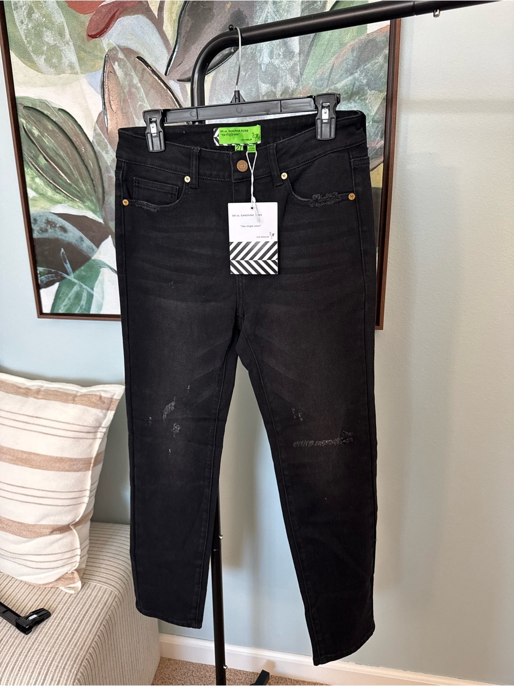 NWT Sandrine Rose Women’s Black Distressed Jeans